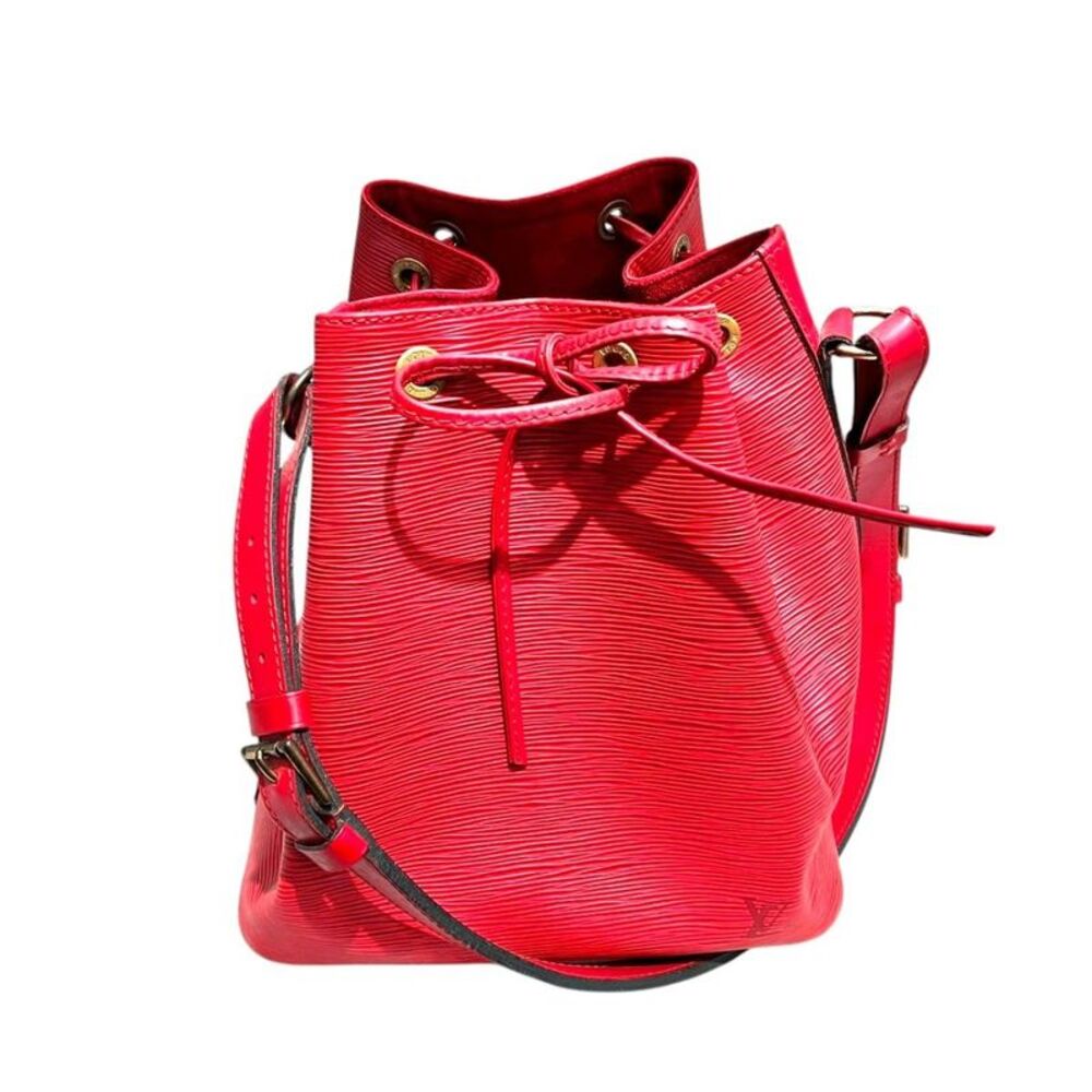 Louis Vuitton Petit Noe Epi shoulder bag